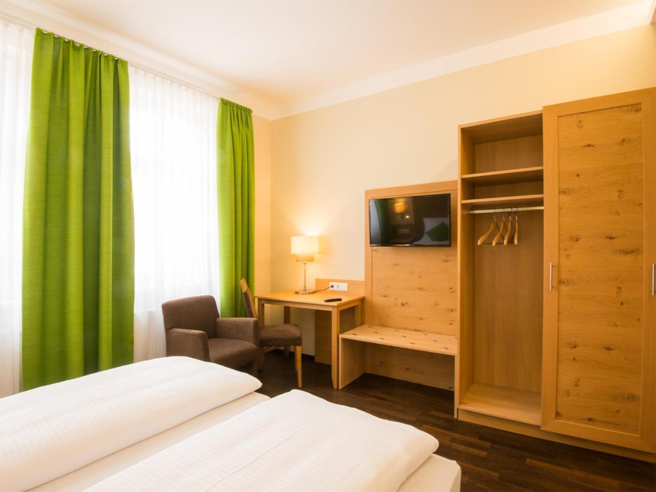 Hotel Brauereigasthof Amberger Kosching Dış mekan fotoğraf