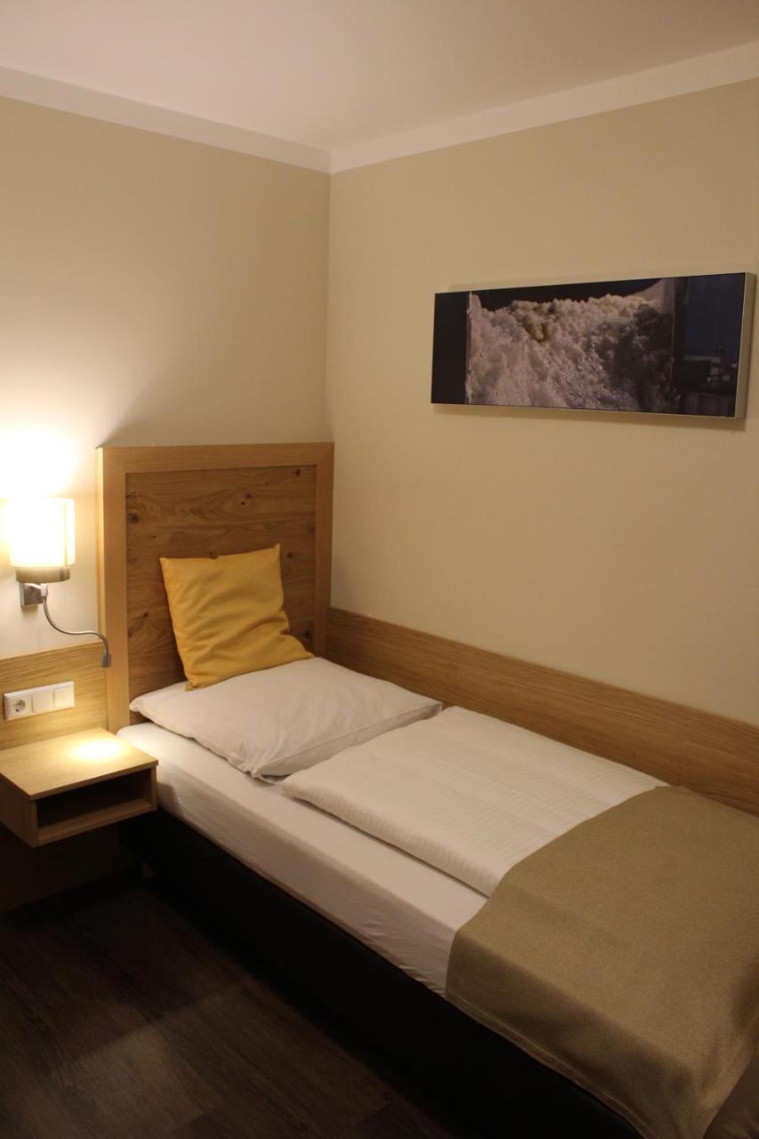 Hotel Brauereigasthof Amberger Kosching Dış mekan fotoğraf