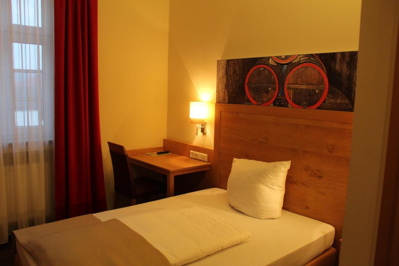 Hotel Brauereigasthof Amberger Kosching Dış mekan fotoğraf